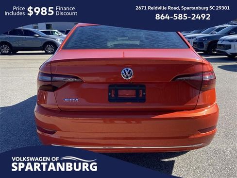Used 2019 Volkswagen Jetta SEL image 4