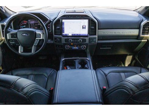 Used 2022 Ford F350 Platinum AWD/4WD image 6