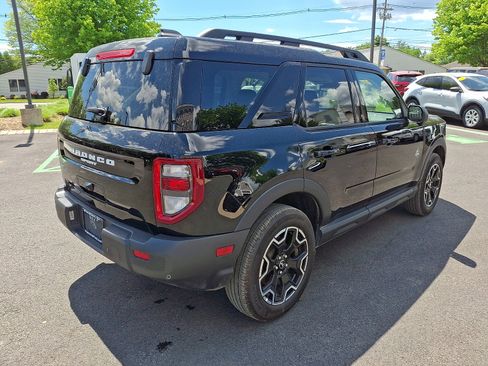Used 2025 Ford Bronco Sport Outer Banks w/ Outer Banks Tech Package+ AWD/4WD image 5