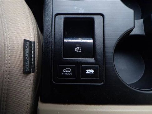 Used 2018 Subaru Outback 2.5i Premium image 22