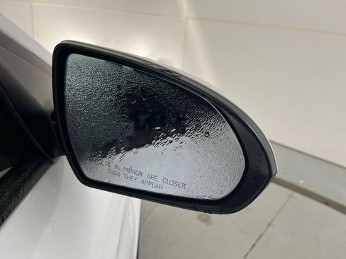 Used 2018 Hyundai Elantra Value Edition image 48