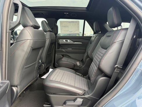 New 2026 Ford Explorer ST-Line w/ ST-Line Street Pack AWD/4WD image 6