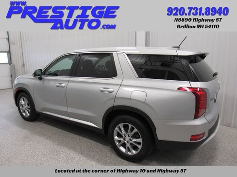 Used 2022 Hyundai Palisade SE AWD/4WD image 2