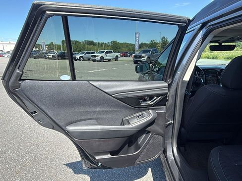 Used 2024 Subaru Outback Premium AWD/4WD image 22