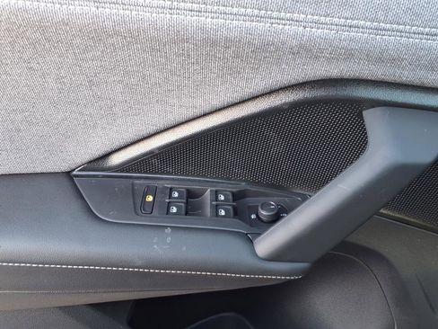 New 2026 Volkswagen Tiguan S image 29