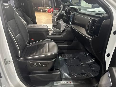 Used 2025 GMC Sierra 2500 AT4X w/ AT4X AEV Edition AWD/4WD image 41