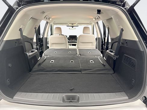 Used 2024 Nissan Pathfinder SL image 25