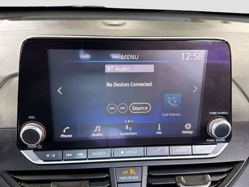 Used 2022 Nissan Altima 2.5 SV image 22