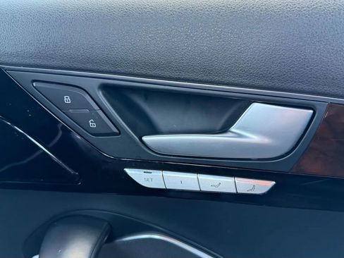 Used 2016 Audi A8 L 4.0T image 20
