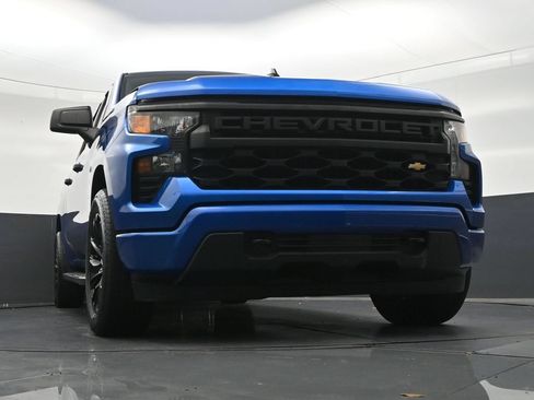 Used 2022 Chevrolet Silverado 1500 Custom RWD image 25