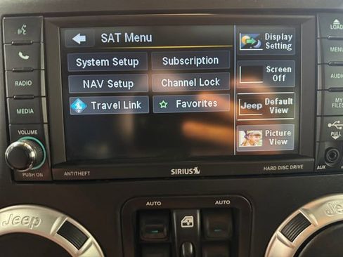 Used 2016 Jeep Wrangler Unlimited Rubicon w/ Dual Top Group AWD/4WD image 18
