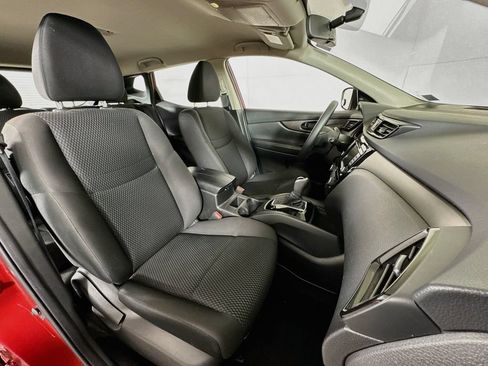 Used 2019 Nissan Rogue Sport S FWD image 27