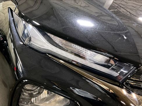 Used 2021 Chevrolet TrailBlazer RS w/ Sun and Liftgate Package image 28