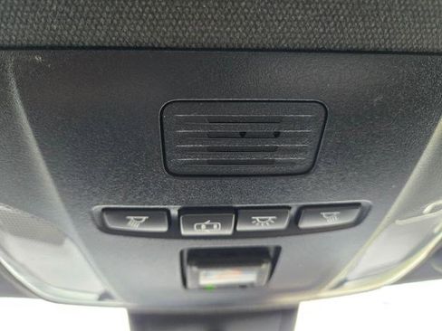 Used 2022 Toyota Corolla SE image 21