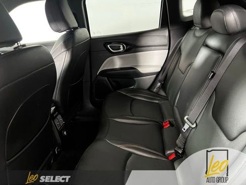 Used 2023 Jeep Compass Limited AWD/4WD image 21