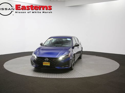 Used 2023 Nissan Altima 2.5 SR w/ SR Premium Package FWD image 51