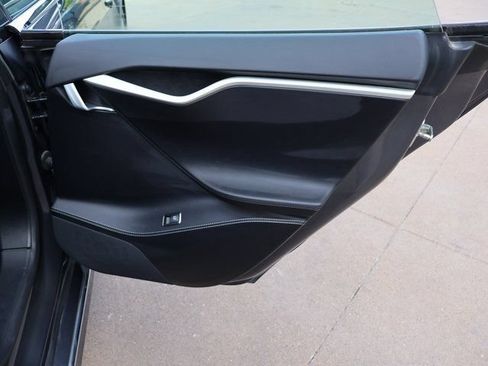 Used 2018 Tesla Model S 75D AWD/4WD image 13