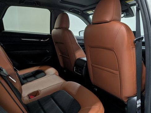 Certified 2024 MAZDA CX-5 Carbon Edition image 18