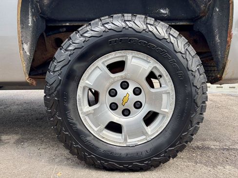 Used 2013 Chevrolet Silverado 1500 LT AWD/4WD image 37