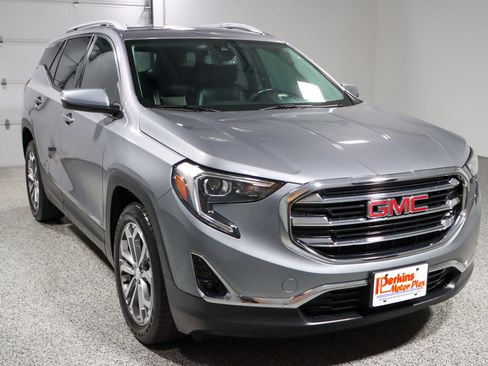 Used 2020 GMC Terrain SLT w/ Preferred Package image 5