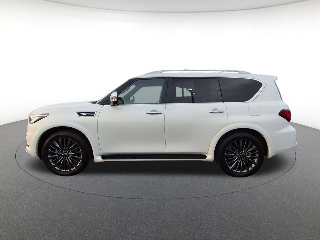 Used 2022 INFINITI QX80 Sensory w/ All-Season Package AWD/4WD image 8