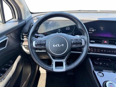 Certified 2023 Kia Sportage EX AWD/4WD image 13