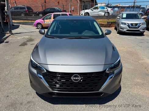 Used 2024 Nissan Sentra S FWD image 2