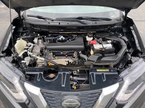 Used 2018 Nissan Rogue S FWD image 8