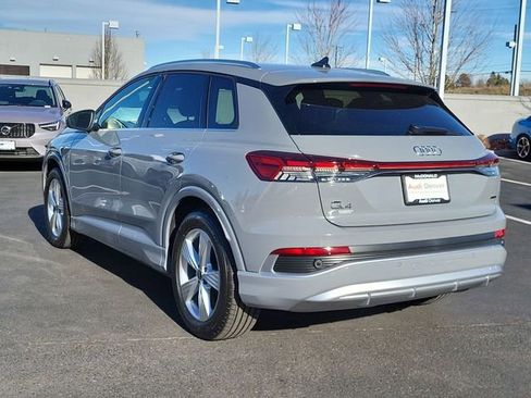 New 2026 Audi Q4 e-tron Premium image 3