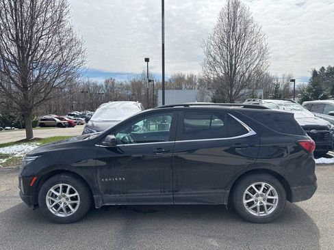 Used 2022 Chevrolet Equinox LT image 4
