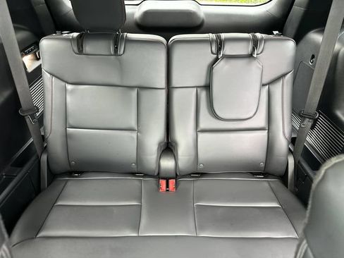 Used 2025 Ford Explorer ST AWD/4WD image 21