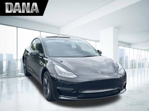 Used 2023 Tesla Model 3 Long Range AWD/4WD image 1