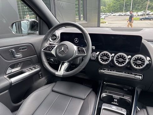 New 2025 Mercedes-Benz GLA 250 4MATIC image 45