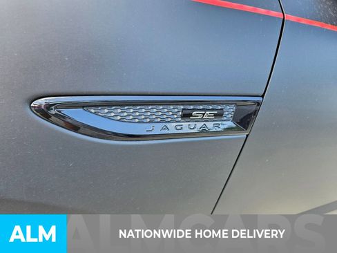 Used 2020 Jaguar E-PACE R-Dynamic SE image 5