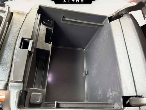 Used 2019 Chevrolet Suburban Premier w/ Premier Plus Edition image 55