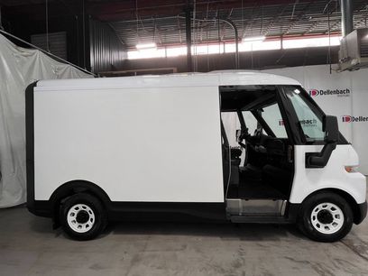 Used 2024 Chevrolet Brightdrop 400 w/ Commercial Equipment Package