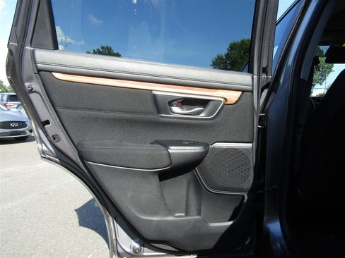 Used 2018 Honda CR-V EX image 19