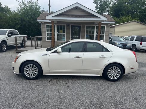 Used 2011 Cadillac CTS Sedan RWD image 3