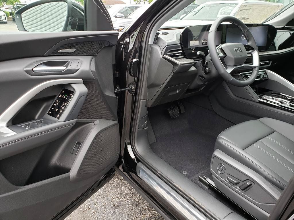 New 2026 Audi Q5 Premium Plus AWD/4WD image 6