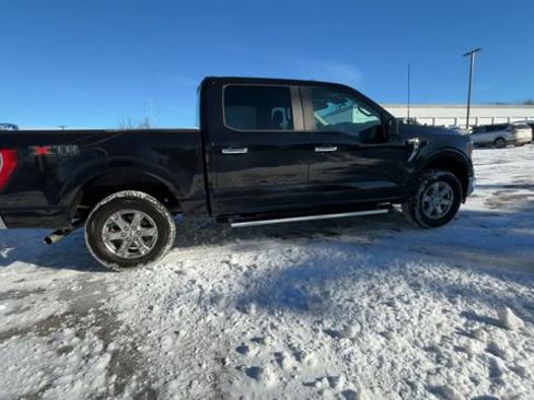 Used 2023 Ford F150 XLT w/ XTR Package image 10