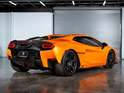 Used 2026 Lamborghini Temerario AWD/4WD image 3