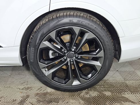 New 2026 Audi Q7 3.0T Premium Plus image 12