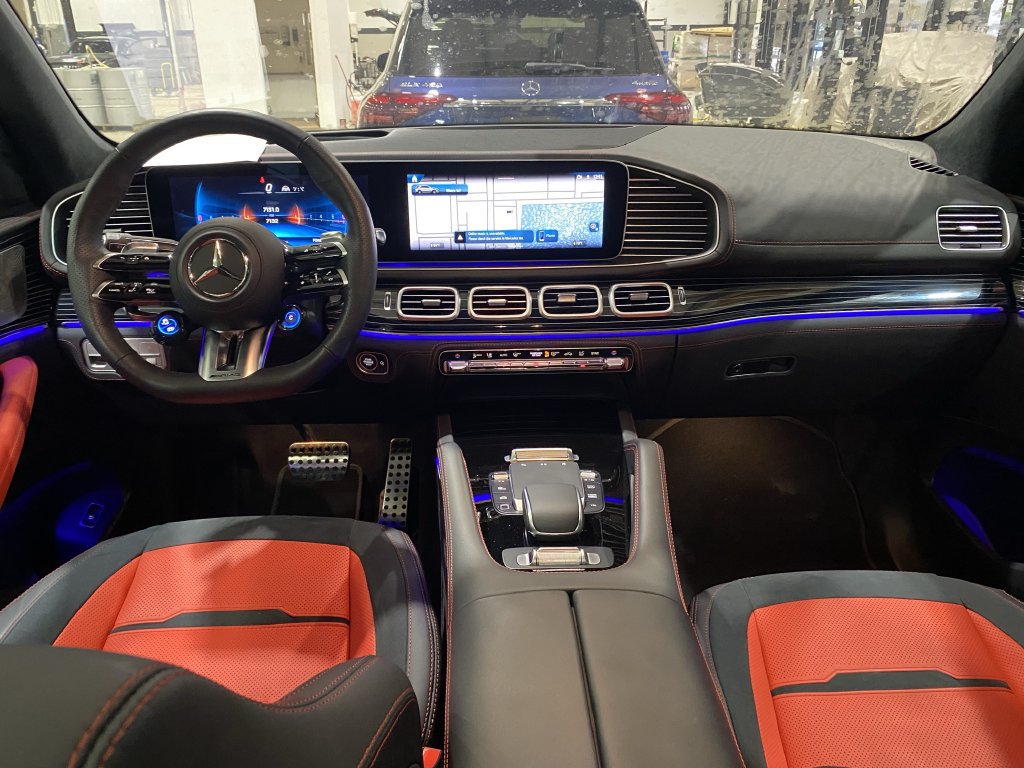 New 2026 Mercedes-Benz GLE 53 AMG 4MATIC image 2