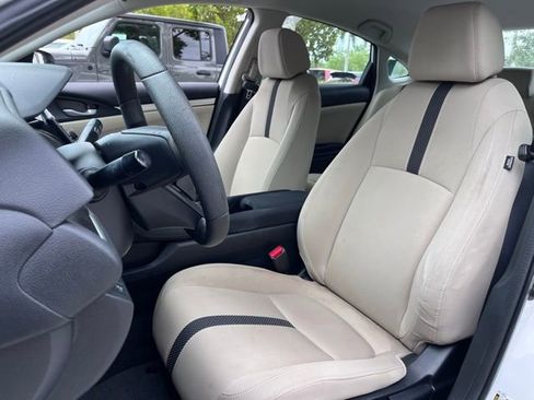 Used 2019 Honda Civic LX image 5