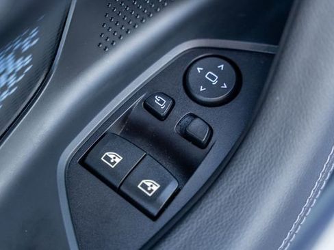 Used 2024 BMW M2 w/ Lighting Package image 22