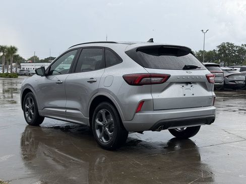 Used 2023 Ford Escape ST-Line w/ Equipment Group 301A FWD image 6