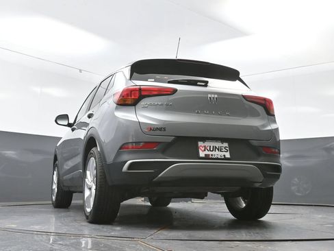 Used 2025 Buick Encore GX Preferred AWD/4WD image 56