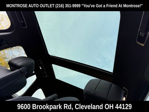 New 2026 Land Rover Range Rover SE image 37