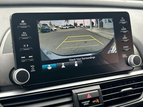 Used 2019 Honda Accord Sport image 17