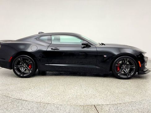 Used 2023 Chevrolet Camaro SS image 4